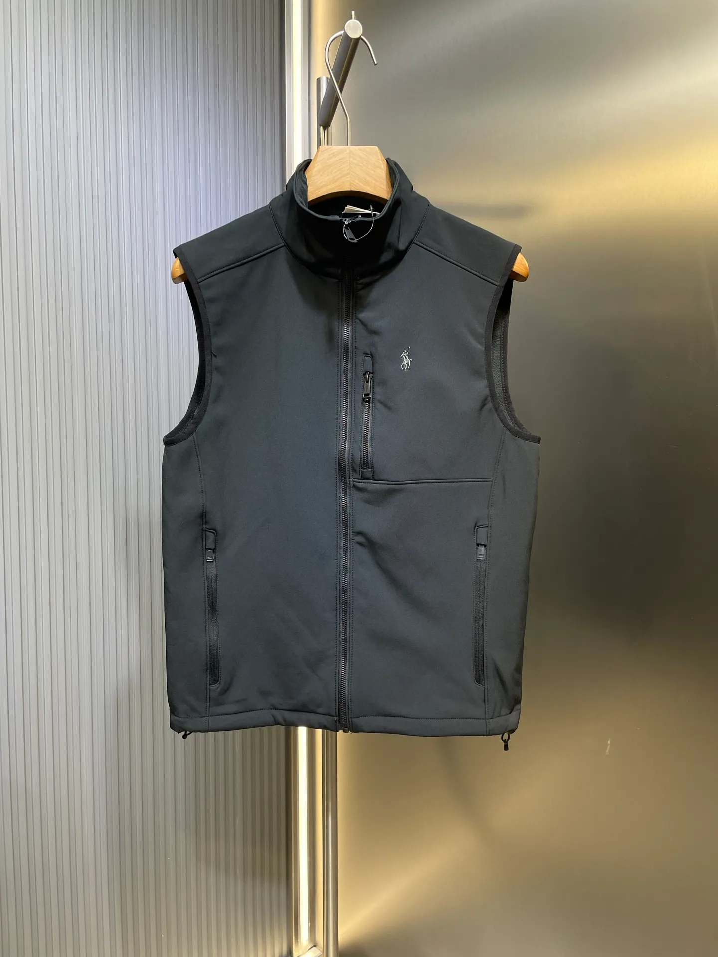 P400 Ralph Lauren 🌟 Stylish and handsome, simple and versatile, with exquisite embroidered rubber pattern logo on the chest, customized original fabric, not only crisp and trendy silhouette, but also comfortable to wear, with more delicate yarn size: xs-xxl